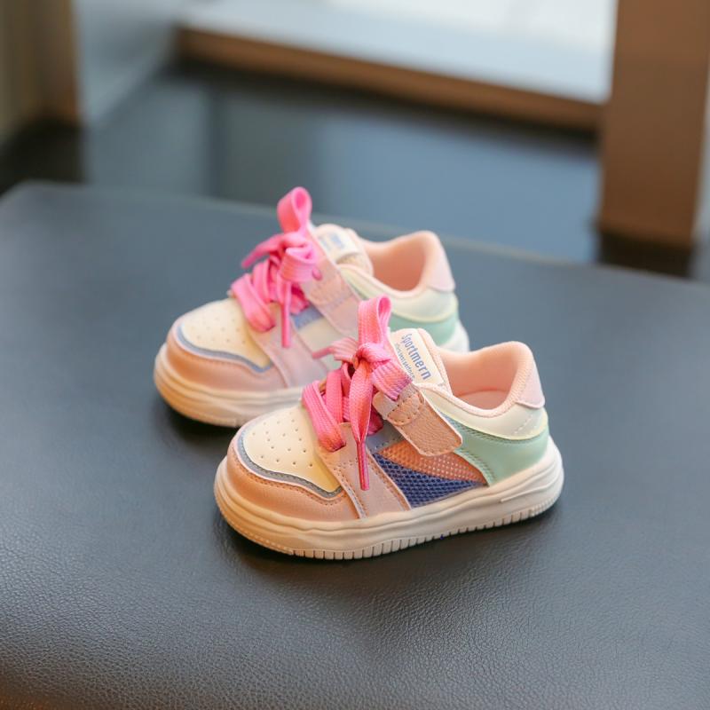 ベビー スニーカー キッズ 女の子 男の子 春秋 通気性 柔軟ソール ローカット メッシュ 軽量 室内外 普段使い