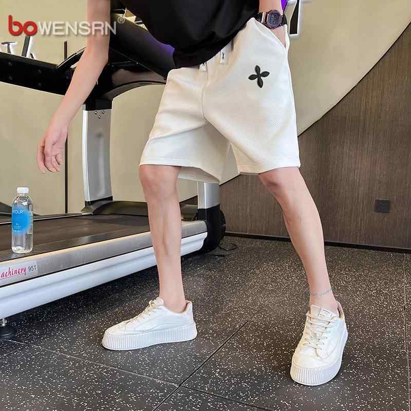 メンズ ハーフパンツ 接触冷感 ワッフル柄 夏用 ゆったり ストレート スポーツ カジュアル 吸湿速乾 軽量 通勤 普段使い・カテゴリ: スポーツショートパンツ・スタイル: ファッションストリート・主な素材: ポリエステル100%・シルエット: ストレート・: ポケット・加工: ノーアイロン・ウエスト位置: ミッドライズ・丈: 膝上ショート・伸縮性: ややあり・カラー展開: ブラック.ホワイト・サイズ展開: M.L.XL.2XL.3XL・対象: ・レッグ: ストレート・機能: クーリング・厚み: 標準