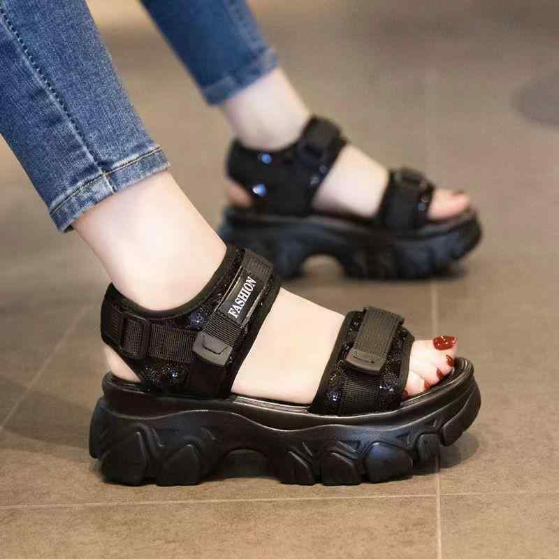 サンダル 女性用 2024夏 厚底 増高 ソフトソール ビーチ ローマン シューズ 女性 軽量 伸縮性 吸湿速乾 クッション性 調整可能ストラップ 防水素材 カジュアル デイリー ビーチウェア ブラウン系 ブラック ホワイト
