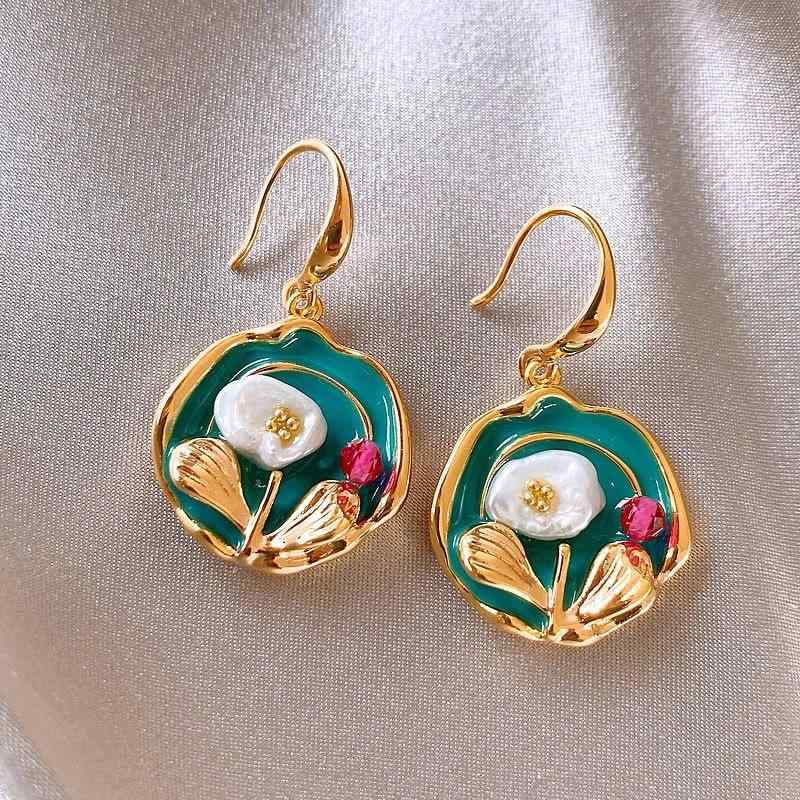 イヤリング ピアス モネ ガーデン 油画 バロック パール 気質 女性用 高級感 耳飾り かわいい デザイン 天然石 アクセサリー 日常使い シルバー 加工 軽量 ファッション アイテム
