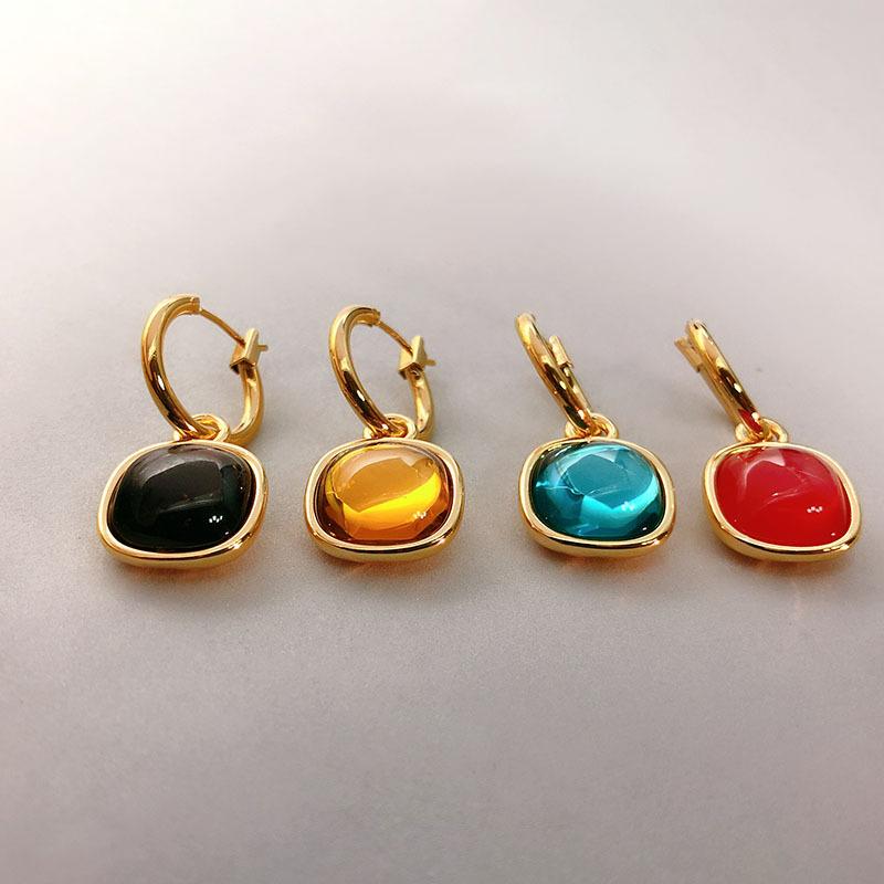 Rubellite - イヤリング 女性用 春夏 ゴールド 復古 宝石 気質 ファッション 個性 垂れ型 耳飾り 高級感 軽量 キラキラ デイリー アクセサリー 華やか スタイリッシュ
