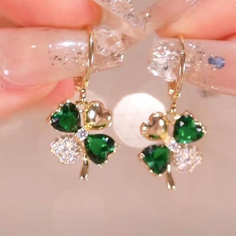 Opal - イヤリング 女性用 グリーン クローバー デザイン シンプル 洗練 百搭 小清新 アクセサリー 軽量 細工 日常使い かわいい 春夏