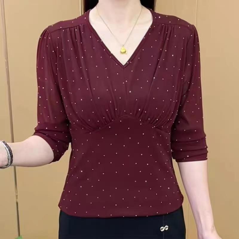 樂天商城 - 秋冬 レディース 長袖 Vネック トップス 修身 ピッタリ スリム 色 百搭 ファッション 洋気 打底 インナー 上衣 シャツ ブラウス 軽量 伸縮性 コットン 素材 通勤 普段使い 部屋着 ビッグシルエット ブラック グレー アイボリー