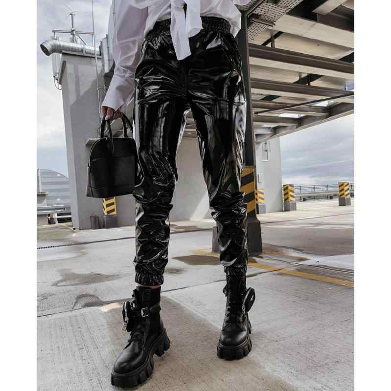 樂天商城 - 秋冬 レディース パンツ 光沢PUレザー ロングパンツ クロスボーダー クロップド ハイウエスト ストレッチ 軽量 吸湿速乾 ブラック ピンク系 グレー 普段使い 通勤用 アウトドア 女性用 楽ちん 脚長効果 スキニータイプ ワイドシルエット 再生繊維