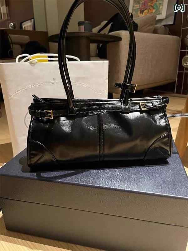 レディース 春 トートバッグ 高級感 ワックスレザー 片肩斜めがけ コンパクト 鞄 日常使い 軽量 肩掛け 2