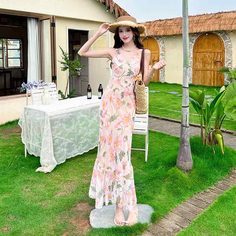 樂天商城 - ワンピース 女性用 法式 度假 Vネック 斜めカット 優しい 花柄 春夏 無袖 ウエストシェイプ フレアスカート コットン 素材 軽量 伸縮性 通勤 普段使い カジュアル スタイル ピンク系 ブラック