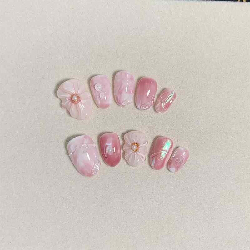 ネイルシール ハンドメイド かわいい ピンク グラデーション 花柄 オーバル 少女 純欲スタイル 指甲 貼り付け 軽量 伸縮性 再生繊維 女性用 普段使い 指先ケア 通年使用