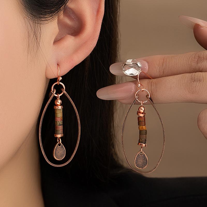 ピアス イヤリング ボヘミアン 復古 石 ビーズ ドロップ ハンギング アクセサリー 夏 春夏 軽量 揺れる 女性用 普段使い かわいい ボリューム スタイル ヒッピースタイル