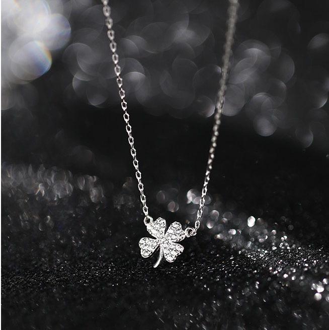 SWAROVSKI - ネックレス 女性用 軽量 ラグジュアリー ミニマル ズ かわいい ゴールド シルバー シンプル アクセサリー ファッション ジュエリー チェーン ペンダント デイリー ギフト 華奢 モダン 洗練