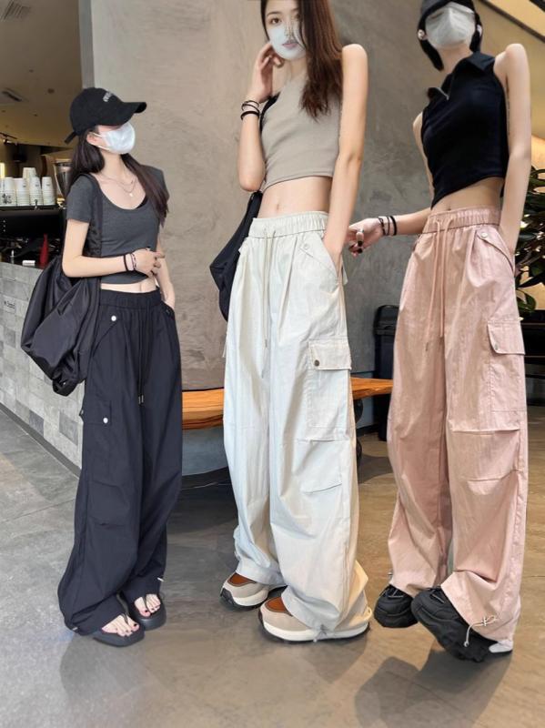 Rakuten - 女性用 速乾 ワークパンツ 夏季 接触冷感 束脚パンツ 多ポケット 登山パンツ ワイドレッグ スポーツパンツ 軽量 吸湿速乾 伸縮性 綿混 デニム調 ハイウエスト カジュアル 普段使い アウトドア 通勤用 ブラック グレー ベージュ 春夏 秋