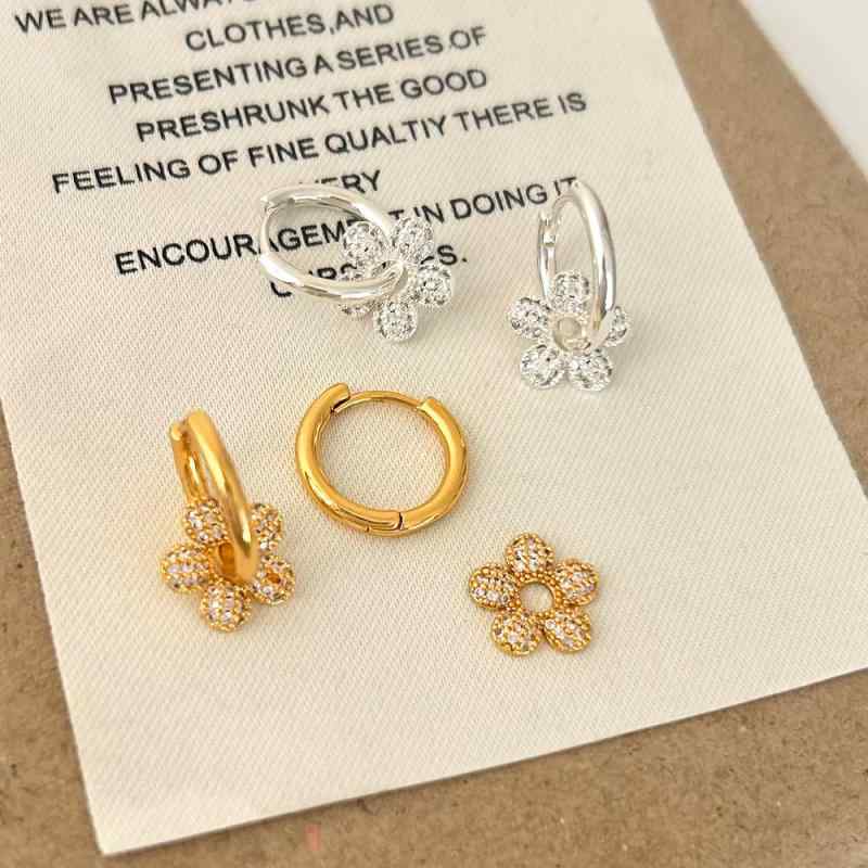 蓝玉髓 - ピアス ピアス イヤリング 女性用 シンプル モダン 高級感 ジルコニア 花モチーフ 軽量 性 個性 日常使い 通勤 普段使い アクセサリー