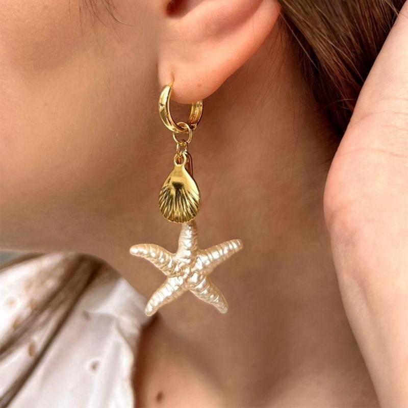 Tourmaline - イヤリング 女性用 欧米 ビーチ リゾート 軽量 高級感 スタッド 個性 海星 デザイン 夏 シルバー ゴールド アクセサリー 普段使い 軽やか 波型 貝殻 モチーフ 防水加工 ファッション ジュエリー