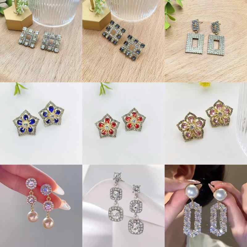 Other - 秋冬 ファッション シンプル 高級感 女性用 アクセサリー ピンク フラワーモチーフ ジルコニア ピアス イヤリング 気質 ジュエリー 軽量 華奢 デザイン 普段使い 華やか アクセント シルバー メタル 繊細 装飾