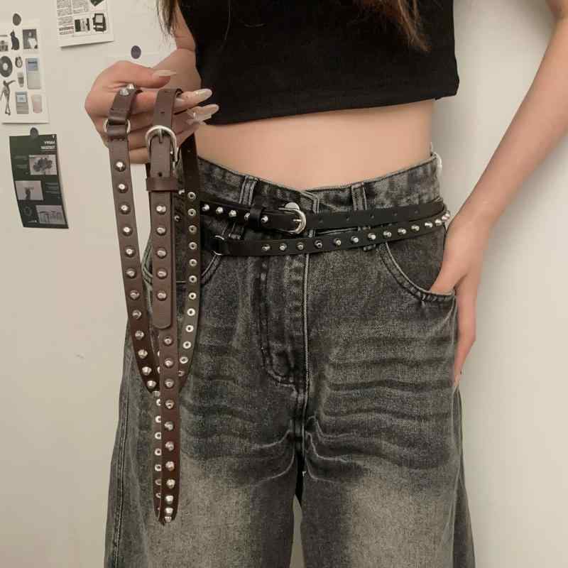 供給カテゴリー: スポット製品カテゴリー: ウエストチェーン対象性別: 女性対象年齢層: 大人材料: フェイク革注目要素: HIP HOP色: ブラウンウエストチェーン-K0171A,ブラックウエストチェーン-K0171Bパッケージ: opp袋個別包装かどうか: はいはか？: はいブランド: スチールデーモンジュエリー商品番号: K0171スタイル: HIP HOPベルトの回転数: 二重丸季節に合わせて: Summer,冬,Spring,秋処理のカスタマイズ: はい発売時期: 2025年夏