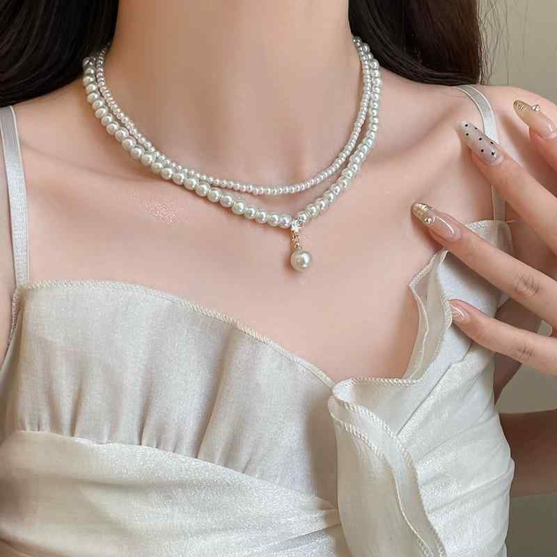 Coral Pink - ネックレス 女性用 フレンチスタイル 洗練 ダブルレイヤー ガラス ビーズ デザイン 気質 エレガント 鎖骨チェーン ファッション 高級感 アクセサリー シンプル レイヤード デコルテ 装飾 日常使い シルバー系 ゴールド系