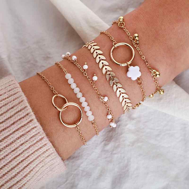 乐天商城 - ハンドメイド アクセサリー 合金 アクセサリー 幾何学 デザイン パール ビーズ 個性派 ブレスレット レイヤード スタイル フィッシュボーン チェーン フラワー モチーフ リーフ モチーフ 手首用 ジュエリー セット ゴールド 調 細身 デザイン 普段