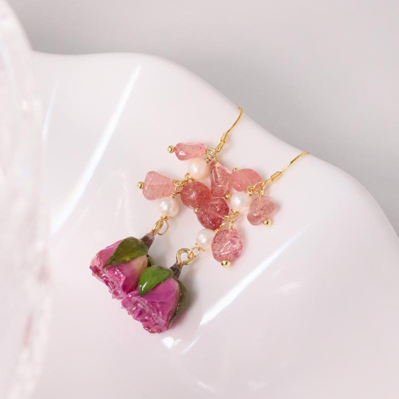 ピアス かわいい ピンク系 油絵 フラワータッセル デザイン 天然淡水パール 森系 花モチーフ 女性用 軽量 アクセサリー 普段使い 春夏