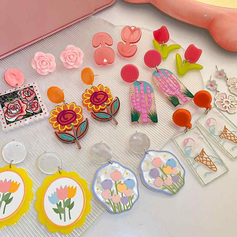 Pink - イヤリング 耳飾り 花モチーフ チューリップ バラ 幾何学柄 カラフル かわいい 爽やか 高級感 春夏 女性用 ファッションアクセサリー 軽量 普段使い 華やか デザイン