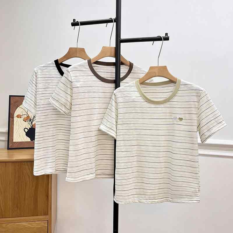 Rakuten - Tシャツ 女性用 韓国 デザイン ゆったり スリム かわいい 透気性 刺繍 ストライプ 麻 綿 短袖 トップス コットン ミックス 軽量 通気 夏 春夏 カジュアル ストリート ファッション ビッグシルエット 柄物