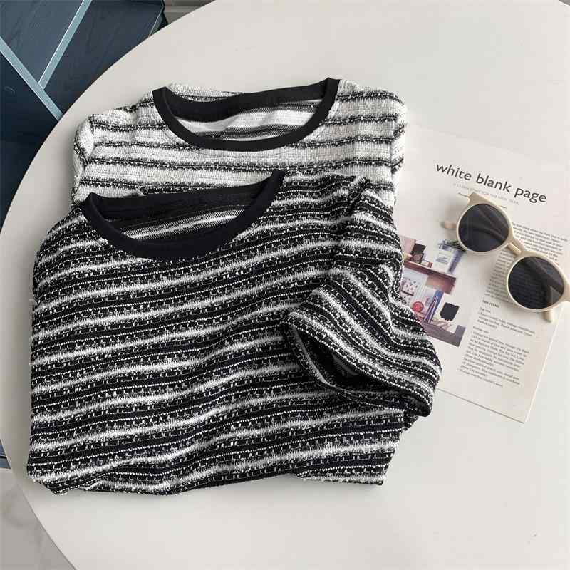 樂天商城 - Tシャツ トップス 女性用 春夏 針織 短袖 ビッグシルエット ストライプ柄 接触冷感 吸湿速乾 軽量 綿混 ブラック ピンク系 アイボリー カジュアル 普段使い 通勤用 韓国 香港 ゆったり かわいい 伸縮性 高級感