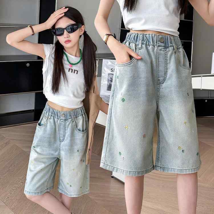 樂天商城 - 女の子 子供用 牛仔 ショートパンツ 春夏 薄手 軽量 伸縮性 デニム素材 カジュアル 普段使い ハイウエスト デザイン ブルー ピンク系 通年 キッズ ファッション 快適 吸湿速乾 機能 ビッグシルエット 動きやすい 女児 アウトドア 対応