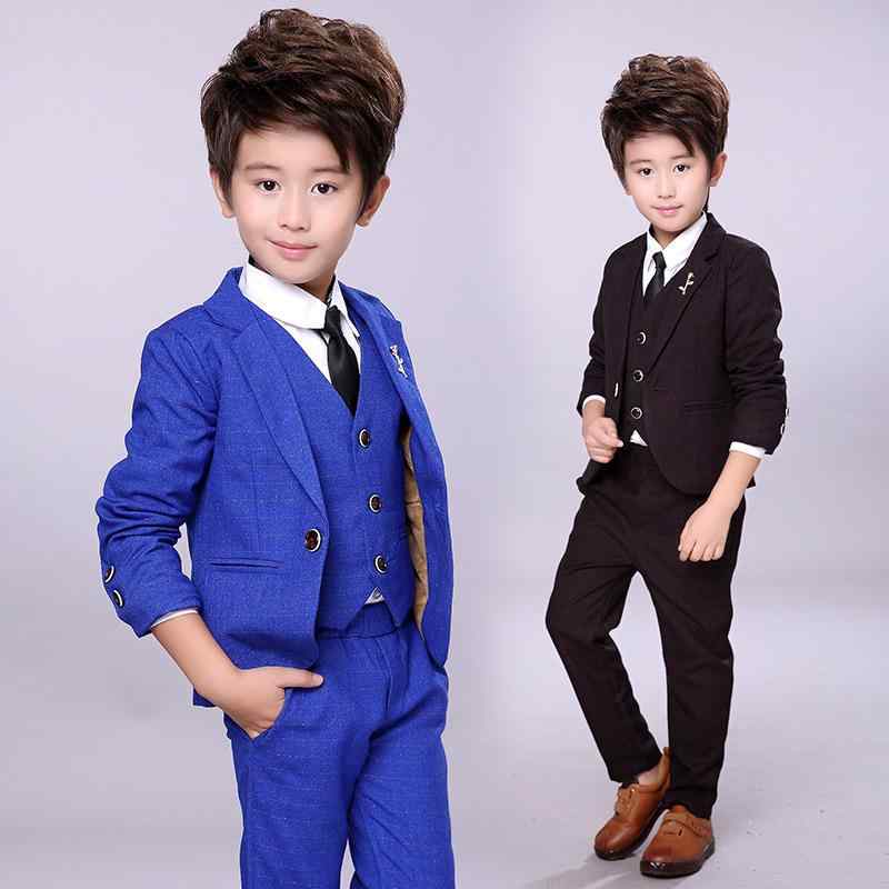 秋冬 子供 男の子 西装 セット 英伦 花童 礼服 馬甲 小西服 三件組 ウール混 フォーマル ジャケット ベスト パンツ セット 暖かみ スタイリッシュ 結婚式 入学式 普段使い 黒 グレー ネイビー 伸縮性 軽量 セットアップ ビッグシルエット 通年