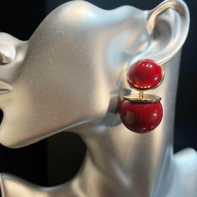 Amber （Amber） - イヤリング 復古 ドロップ ビッグパール 気品 個性 ファッション 高級感 スタイリッシュ S925シルバー 汎用 真珠 アクセサリー 女性用 軽量 輝き シンプル 普段使い シルバーアクセント 洗練 華やか 耳飾り ジュエリー トレンド 日常コーデ