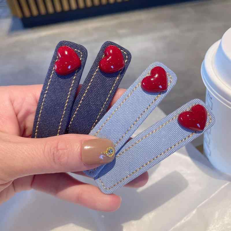 乐天商城 - ヘアアクセサリー かわいい 牛仔 布 赤 ハート 長方形 一文字 髪留め ピン ババ フリンジ サイド 森ガール スタイル 軽量 普段使い 女性用