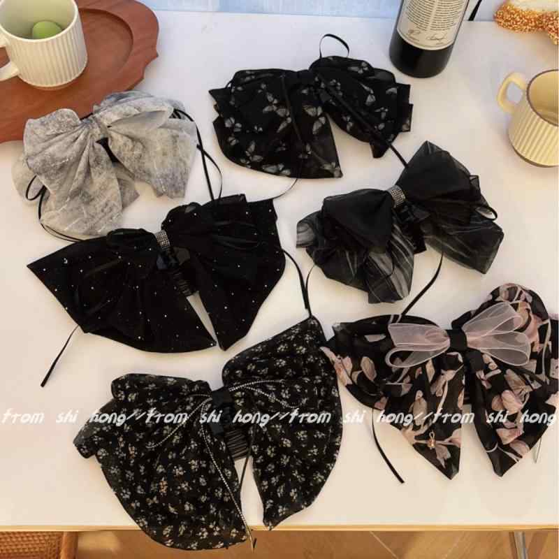 樂天商城 - ヘアアクセサリー 女性用 軽量 ガーリー 蝶結び リボン フリンジ シャーククリップ ユニークデザイン 高級感 アップスタイル ポニーテールクリップ かわいい ヘアピン ヘアゴム 細工 レース 細いリボン 流れるリボン 個性派 洗練 まとめ髪 サイドヘア