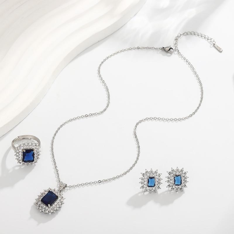 Cubic Zirconia - アクセサリー セット 女性用 軽量 長め クリスタル ペンダント ネックレス 洗練 気品 イヤースタッド ピアス 指輪 ジュエリー シルバー調 華奢 デザイン デイリー 普段使い ギフト向き