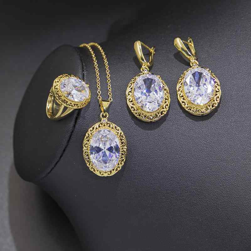 樂天商城 - アクセサリーセット ゴールドカラー ネックレス ピアス 指輪 3点セット ジルコニア 宝石 花柄 華やか 女性用 普段使い キラキラ 細工 華奢 軽量 シンプル デザイン
