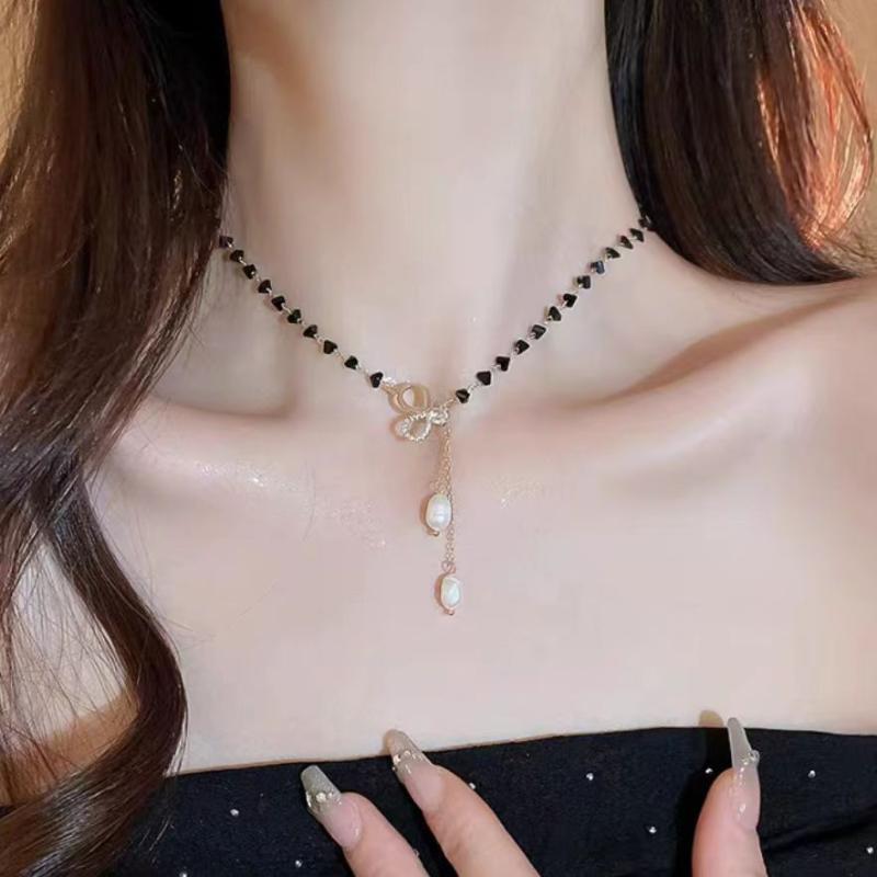 ネックレス 女性用 蝶 パール ジルコニア ペンダント チェーン ロックボーン アクセサリー 華奢 日常使い レイヤード シルバー ゴールド スタイリッシュ