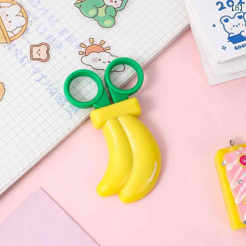 子供用 安全ハサミ 磁石付き 学生 文具 プラスチック かわいい 丸頭 幼稚園 手芸用...