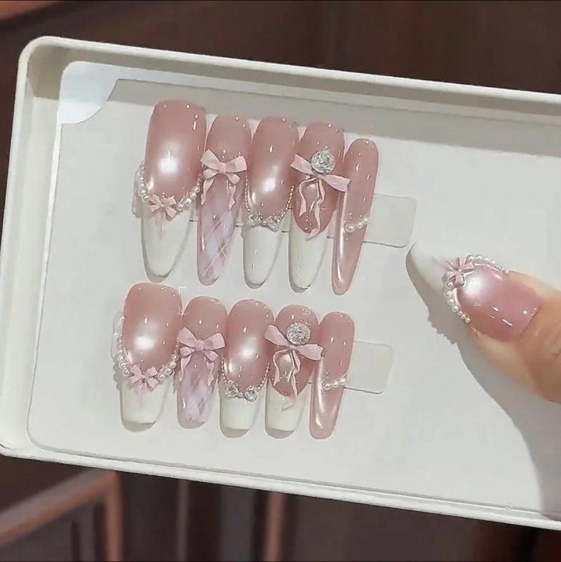 樂天商城 - ネイルチップ ピンク 猫眼 バタフライ ハンドメイド 着脱式 女性用 かわいい 気質 デザイン 軽量 耐久性 ファッション アクセサリー 通勤 普段使い ピンク系 カラー 春夏 秋冬 対応