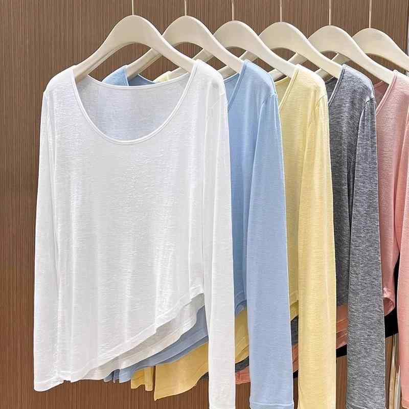 Rakuten - 長袖Tシャツ 女性用 春夏 シンプル ラウンドネック 薄手 マイクロ透け ロングスリーブ カバーアップ スリムフィット 不規則スリット デザイン 紫外線カット トップス コットン混 軽量 通勤 普段使い カジュアル ブラック ホワイト グレー ベージュ