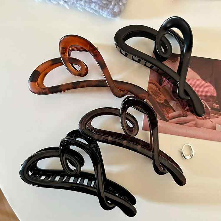 乐天商城 - ヘアクリップ 女性用 大型 厚み対応 後頭部用 発夹 かわいい ハート型 アクリル素材 軽量 伸縮性 シンプル 普段使い 春夏 秋冬 通年 ヘアアクセサリー 髪飾り ピンセット クラシックスタイル ブラック ピンク系