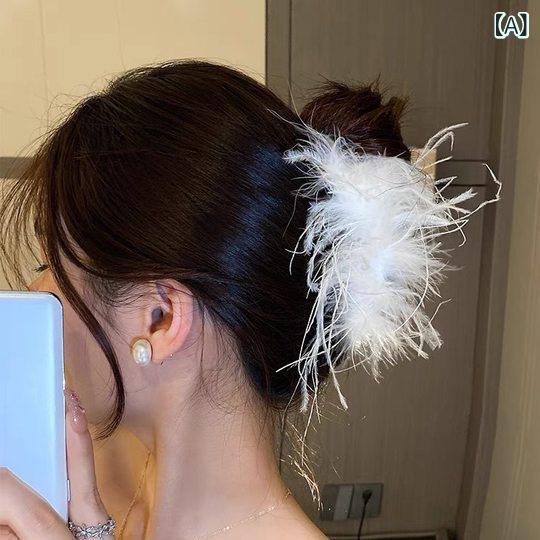 ヘアアクセサリー 秋冬 女性用 ハート型 ラインストーン付き ヘアクリップ かわい...