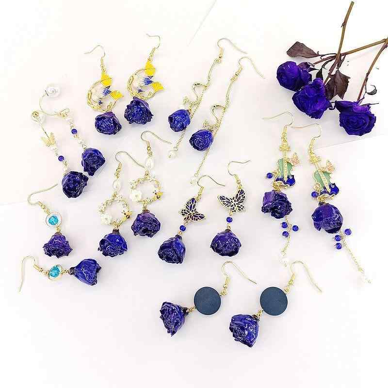 フラワーモチーフ イヤリング ローズ ブルー ロング フリンジ ファッション 気質 ガールズ 925 シルバー アクセサリー 華やか デザイン 軽量 日常使い かわいい アクセント ジュエリー ブルー系 ロングスタイル 揺れる 耳飾り 銀製 女性用