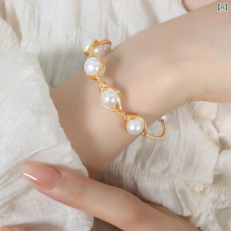 ブレスレット 女性用 手工 黄銅 素材 ファッション アクセサリー バロック 淡水 パール ソフト ライン かわいい 普段使い 軽量 伸縮性 ゴールド ピンク系 シルバー 秋冬 通年