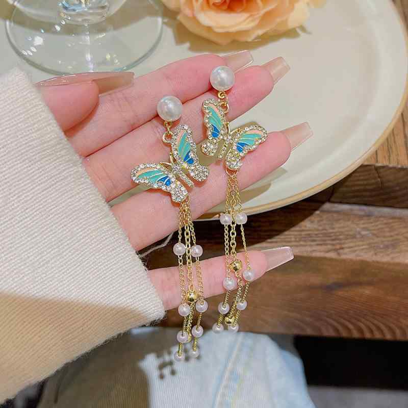 ピアス イヤリング 女性用 高級感 パール 流蘇 個性 ドロップ シルバー 軽量 華やか 普段使い フォーマル 秋冬