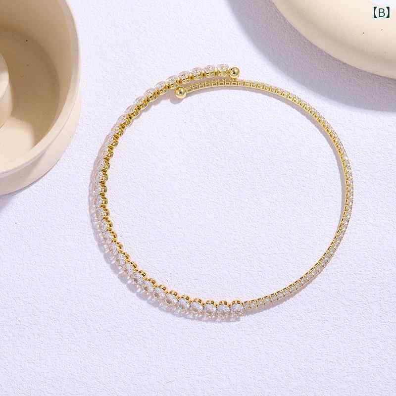 リバーパディのブレスレット 女性用 ジルコニア 円形 ストーン 手首 アクセサリー シンプル デザイン 普段使い シルバー 加工 軽量 細身 形状 ブラック 系 カラー 通年 対応 ファッション アイテム スタイリッシュ コーディネート｜アングル3