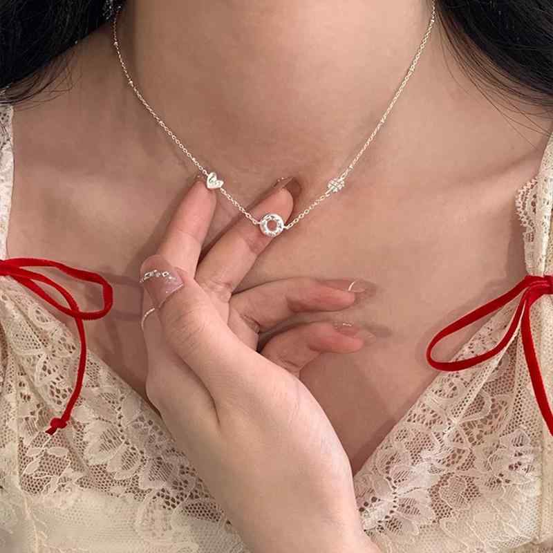 ネックレス 女性用 かわいい ドーナツ モチーフ 鎖骨チェーン 百搭 高級感 配飾 軽...