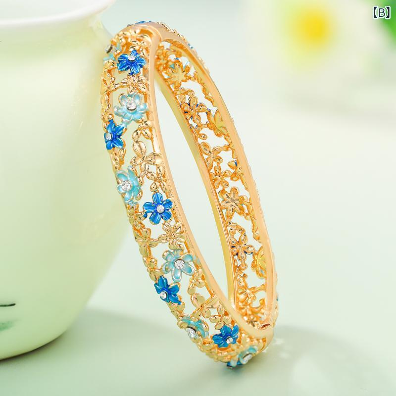 リバーパディのブレスレット 女性用 景泰藍 花柄 ドロップオイル加工 手作り 復古 トレンド 気質 高級感 アクセサリー 華奢 デザイン シルバー ベース 日常使い 軽量 細工 細部 装飾 ジュエリー ギフト 向き 洗練 スタイル ボヘミアン テイスト｜アングル3