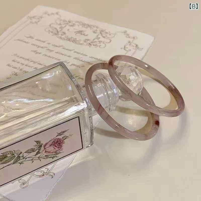 リバーパディの手首アクセサリー 女性用 ビーズ ブレスレット チャイナ風 ショール アクセサリー かわいい ピンク系 アイボリー 軽量 伸縮性 普段使い 部屋着 組み合わせやすい 再生繊維 ビッグシルエット 通勤用 アウトドア｜アングル3