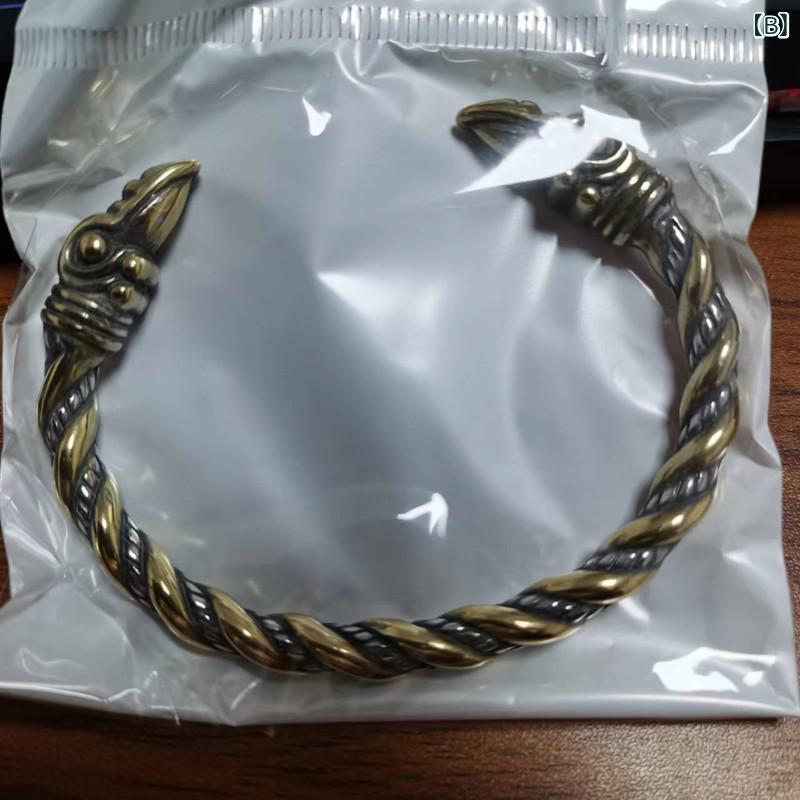 リバーパディのメンズ ブレスレット ヴィンテージ スカンジナビア ヴィキング オープン アクセサリー シルバー調 金属製 普段使い ラフスタイル 男性用 手首用 シンプル｜アングル3