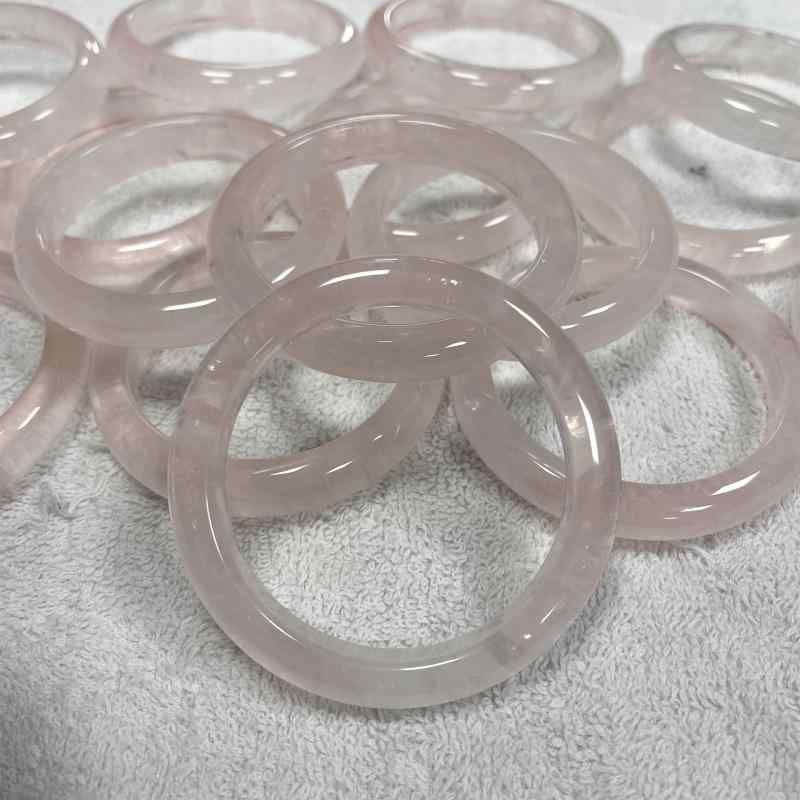 Other - ブレスレット 女性用 天然粉末水晶 ピンククォーツ 再生水晶 ファッションアクセサリー かわいい ピンク系 軽量 普段使い シンプルデザイン キラキラ加工