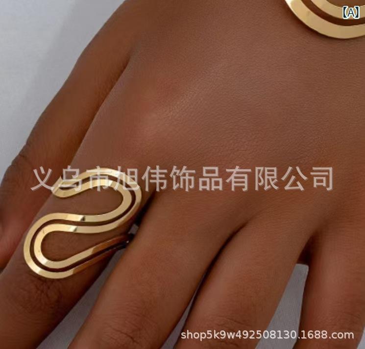 リバーパディの指輪 レディース セット シンプル おしゃれ アクセサリー ゴールド シルバー デザイン 華奢 上品 大人かわいい ギフト 手元コーデ 重ね付け プレーン 細身 トレンド ナチュラル デイリー ファッション ジュエリー アクセサリーセット メタル リング｜アングル2