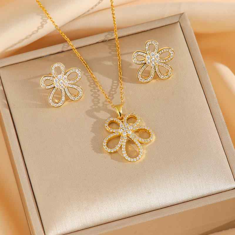 Women's Gold Flower Motif Jewelry Set with Full Zirconia Petals - Earrings and Necklace - Lightweight Titanium Material - Luxurious and Elegant - Sparkling Fashion Accessories