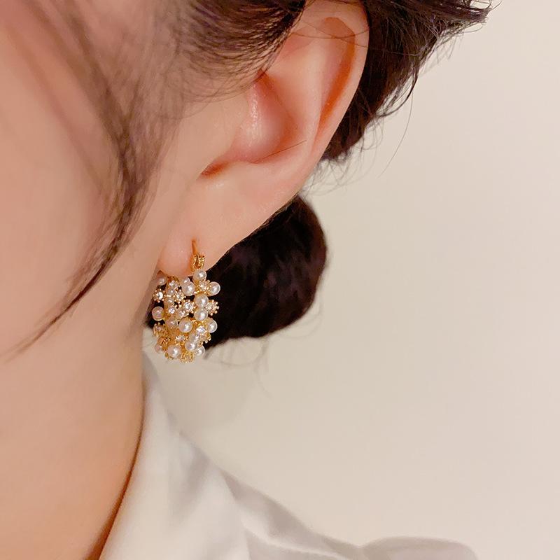 ピアス イヤリング ピアス レディース フレンチ ビンテージ かわいい パール ジルコニア 耳飾り ユニーク 軽量 高級感 個性 ファッション アクセサリー シルバー ゴールド 日常使い シンプル 華やか