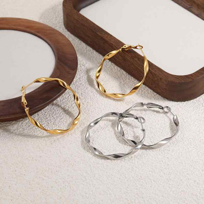イヤリング 女性用 シンプル ファッション 個性 ウェーブ ツイスト ライン チタン ...